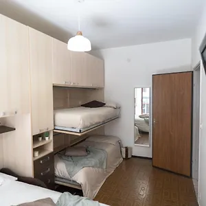  Appartamento via Bologna Tranquillo E Comodo A 400m Dal Mare.